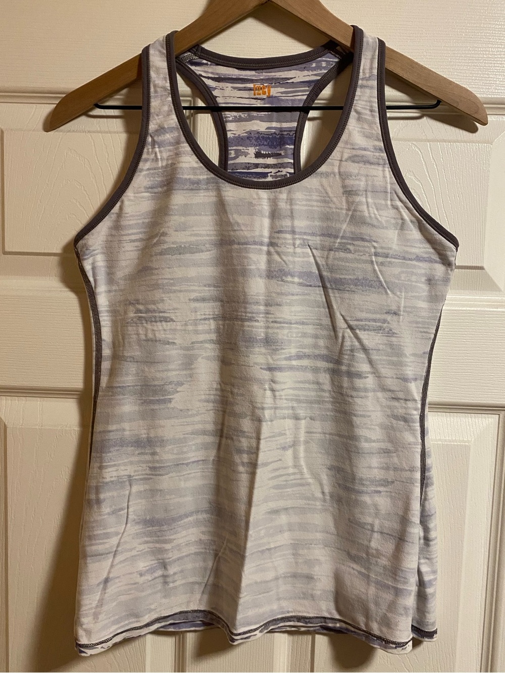 Lucy Racerback Tank Top medium - Picture 5 of 6